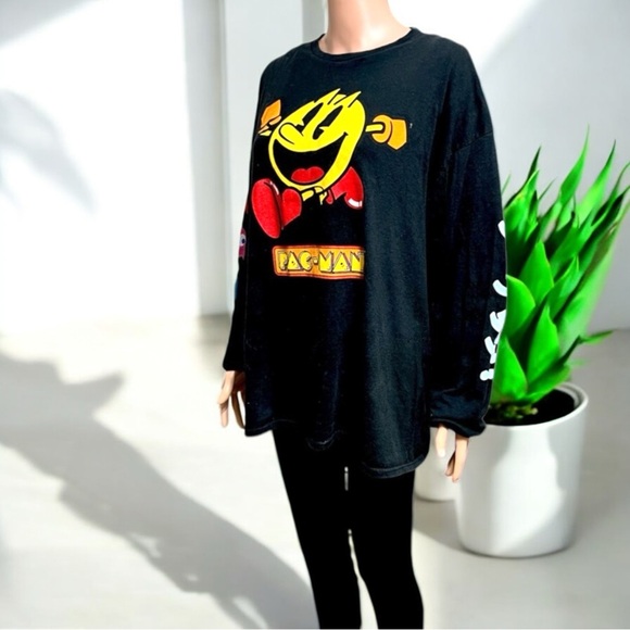 Pac-Man Black Long Sleeve Tee Shirt with Kanji - Picture 13 of 16